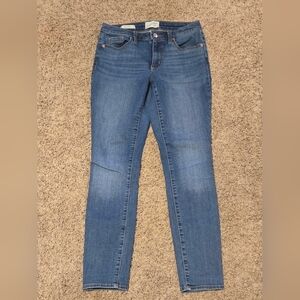 Universal Thread Jeans